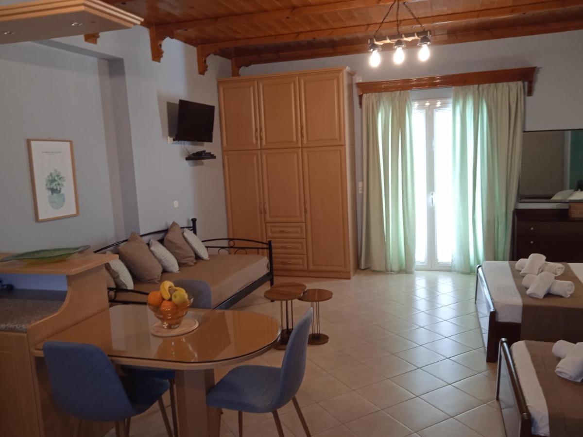 Katerina House Apartment Finikounta Luaran gambar