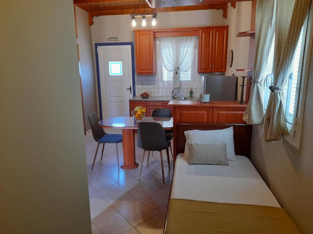Katerina House Apartment Finikounta Luaran gambar