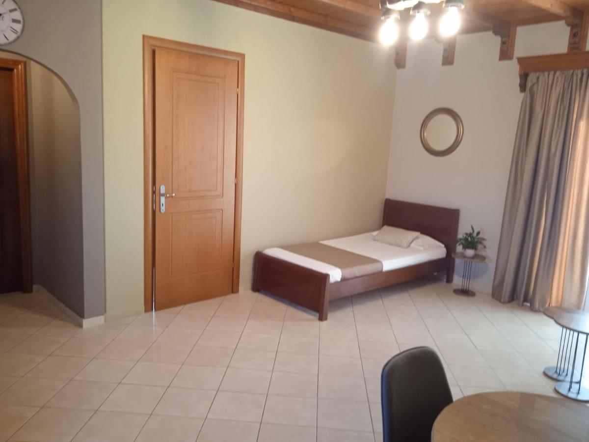 Katerina House Apartment Finikounta Luaran gambar