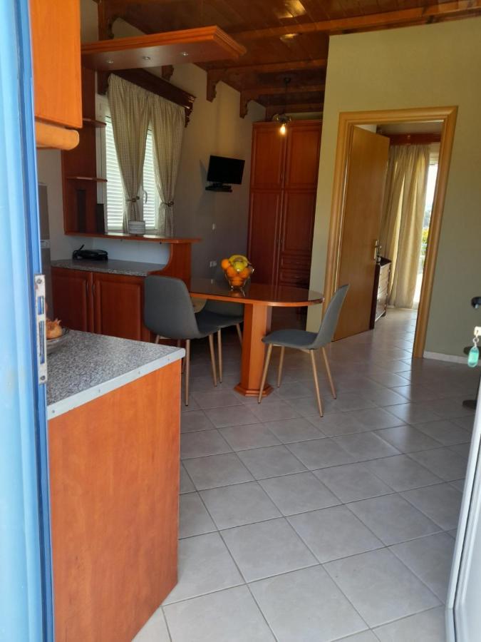 Katerina House Apartment Finikounta Luaran gambar