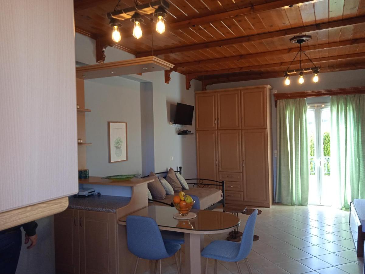 Katerina House Apartment Finikounta Luaran gambar
