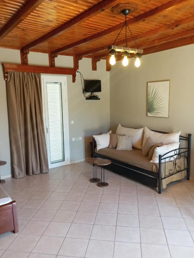 Katerina House Apartment Finikounta Luaran gambar